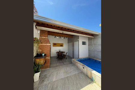 2_photo/94ce1c2ca3.9eb5d2fc35c3b0f7-ATLAS-03a49c0a-e089-4f4d-8a2e-37a0577d68cf.jpg de casa à venda com 4 quartos, 159m² em Guilhermina, Praia Grande