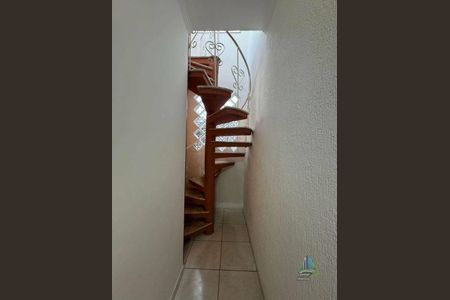 15_photo/94ce1c2ca3.9eb5d2fc35c3b0f7-ATLAS-67bbed44-b30e-4803-99fa-4d2ce7ce65c0.jpg de casa à venda com 4 quartos, 159m² em Guilhermina, Praia Grande