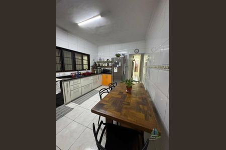 12_photo/94ce1c2ca3.9eb5d2fc35c3b0f7-ATLAS-7a1689ee-8a01-4e3c-a1e3-d1c3a747abf5.jpg de casa à venda com 4 quartos, 159m² em Guilhermina, Praia Grande