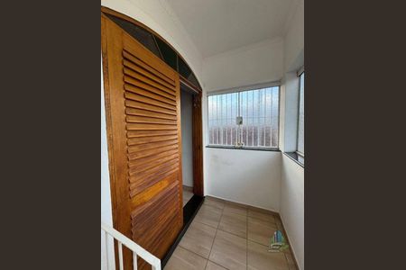 16_photo/94ce1c2ca3.9eb5d2fc35c3b0f7-ATLAS-ca2f0b66-150d-4ecb-9d7b-177e6ae4ae97.jpg de casa à venda com 4 quartos, 159m² em Guilhermina, Praia Grande