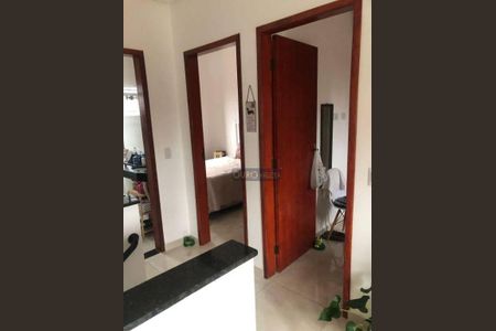 7_photo/94ce1c2cab.e661b3e7d69e3868-ATLAS-9a749d06-dc4b-4f74-8256-19ca60667bcd.jpg de casa à venda com 2 quartos, 50m² em Guilhermina, Praia Grande