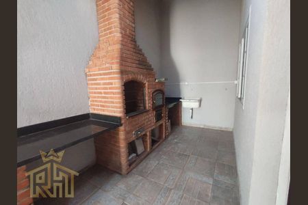 8_photo/94ce1c2cbf.e3d754b040adf15e-ATLAS-6a886eb4-499a-4845-abfa-fe5fd43581d2.jpg de casa à venda com 3 quartos, 194m² em Guilhermina, Praia Grande