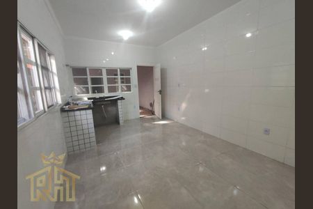 2_photo/94ce1c2cbf.e3d754b040adf15e-ATLAS-6bf2e9cd-a829-4560-bffb-cf05e06821b1.jpg de casa à venda com 3 quartos, 194m² em Guilhermina, Praia Grande