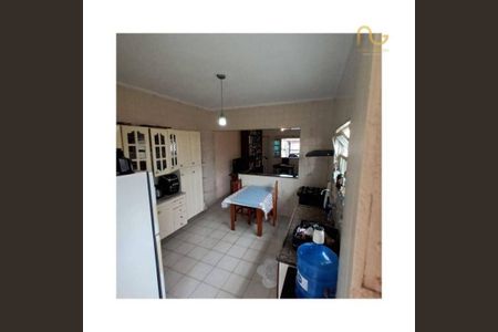 6_photo/94ce1c2cd7.91c500341052409e-ATLAS-38baef7e-4276-4a01-a55e-04f6da65d478.jpg de casa à venda com 3 quartos, 212m² em Guilhermina, Praia Grande