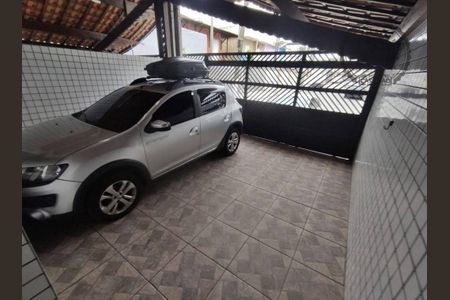 6_photo/94ce1c2d27.72fc516e6ab264c7-ATLAS-948c6fb4-7d43-4104-8d6e-bb10318ea281.jpg de casa à venda com 2 quartos, 111m² em Guilhermina, Praia Grande