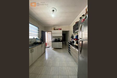 4_photo/94ce1c2d39.1e9d1ba85beb8478-ATLAS-dbf687c8-0470-444a-83fe-bfff27aa0001.jpg de casa à venda com 3 quartos, 160m² em Guilhermina, Praia Grande