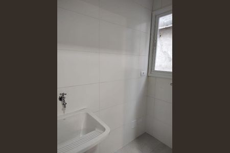 4_photo/94ce1c2d51.131c711fc740dfc3-ATLAS-cd2a64c9-b99e-43d1-a2f9-9b0a61e7ca3f.jpg de casa à venda com 2 quartos, 62m² em Guilhermina, Praia Grande