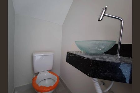 7_photo/94ce1c2d51.21f1e41fbd114006-ATLAS-5387586c-b7cf-4f8b-b8a1-1cdc20e346fd.jpg de casa à venda com 3 quartos, 101m² em Guilhermina, Praia Grande