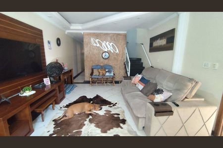 8_photo/94ce1c2d53.2c3574afb1006d70-ATLAS-7593056f-a56c-4e81-a1ea-731e60b5fa0e.jpg de casa à venda com 4 quartos, 220m² em Guilhermina, Praia Grande