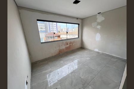 13_photo/94ce1c2d55.bb2da12f5109a062-ATLAS-eac9debd-51c2-4a5d-a45b-00ff72864d15.jpg de casa à venda com 3 quartos, 105m² em Guilhermina, Praia Grande