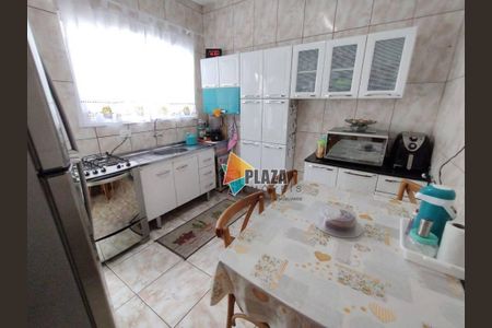 8_photo/94ce1c2d59.c90f043f73090339-ATLAS-2fee5763-e3ac-4423-8444-cebcd1716aa6.jpg de casa à venda com 2 quartos, 56m² em Guilhermina, Praia Grande