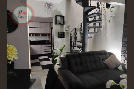 3_photo/94ce1c2dbf.833a42e394c467a8-ATLAS-9e6e7543-ca41-44a1-96d0-3d32a2cdc7e4.jpg de casa para alugar com 3 quartos, 87m² em Guilhermina, Praia Grande