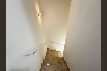 9_photo/94ce1c2efb.6618d879b31b9a75-ATLAS-a81c1d0e-0b7e-4b14-ae4c-3687adb2f122.jpg de casa à venda com 2 quartos, 60m² em Jardim Gloria, Praia Grande