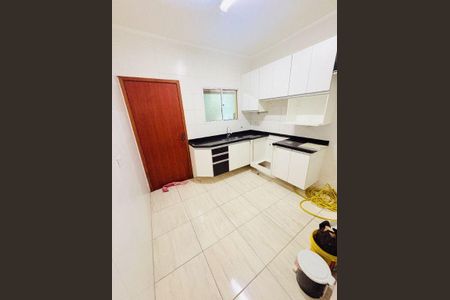 9_photo/94ce1c2efb.6618d879b31b9a75-ATLAS-d1733ead-2cf3-4ebc-b6f2-a6b54327de02.jpg de casa à venda com 2 quartos, 65m² em Jardim Gloria, Praia Grande