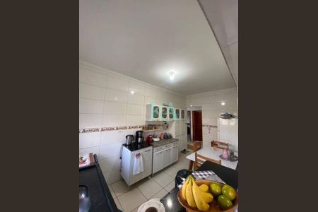12_photo/94ce1c2f2b.b213041e6d1df582-ATLAS-a7673cde-ac62-4214-9557-297f349e90e3.jpg de casa à venda com 3 quartos, 97m² em Jardim Gloria, Praia Grande