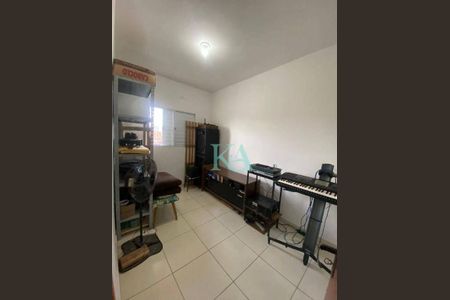 6_photo/94ce1c2f2b.b213041e6d1df582-ATLAS-f9d640f4-405e-4afa-b9a4-db8a8ce44575.jpg de casa à venda com 3 quartos, 97m² em Jardim Gloria, Praia Grande