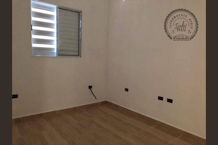 4_photo/94ce1c2f6f.2d32b9a8aae2ec58-ATLAS-3b821add-ae14-444d-b6c6-1f6791c9f2db.jpg de casa à venda com 2 quartos, 46m² em Jardim Guaramar, Praia Grande