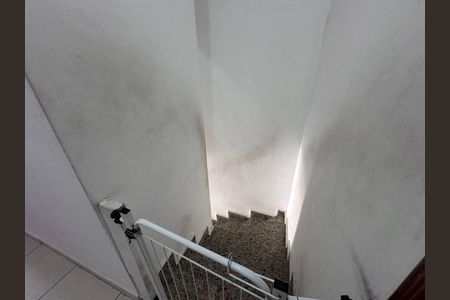 18_photo/94ce1c2fef.8f3f2a47dd94676f-ATLAS-be2b1db4-2090-4002-aaa5-8add1f2b5b13.jpg de casa à venda com 2 quartos, 69m² em Jardim Guaramar, Praia Grande