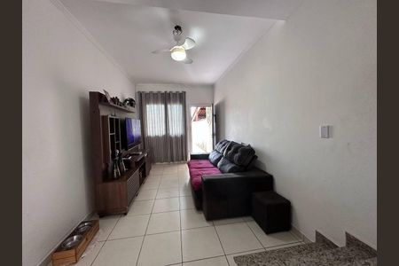 3_photo/94ce1c2fef.8f3f2a47dd94676f-ATLAS-feac2d34-eb72-4025-985d-ff8d3526e96b.jpg de casa à venda com 2 quartos, 69m² em Jardim Guaramar, Praia Grande