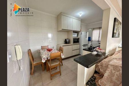 5_photo/94ce1c2ff3.f0d246bad4da1cd5-ATLAS-c5e1ff52-9a36-474c-92c7-b9cdf2b96c34.jpg de casa à venda com 2 quartos, 69m² em Sítio do Campo, Praia Grande