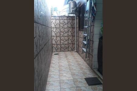 9_photo/94ce1c30d5.39babe0b65da4e33-ATLAS-87b17847-c624-47e8-be10-b13dee539d4b.jpg de casa de condomínio à venda com 2 quartos, 65m² em Jardim Guaramar, Praia Grande