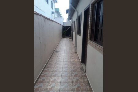 10_photo/94ce1c30d5.39babe0b65da4e33-ATLAS-c7a7cf01-2d69-45bb-9e46-dc9a5dafaac2.jpg de casa de condomínio à venda com 2 quartos, 65m² em Jardim Guaramar, Praia Grande