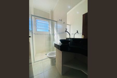 8_photo/94ce1c30e9.4d5f998e3e6d7143-ATLAS-5e3f622c-5d7d-47e6-aa17-8fc5b9fd986a.jpg de casa à venda com 3 quartos, 70m² em Sítio do Campo, Praia Grande