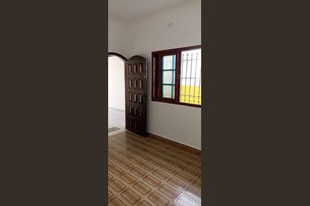 31_photo/94ce1c329b.946706f595a35fce-ATLAS-89df2436-7406-4eb3-8bd2-aadb47873520.jpg de casa à venda com 2 quartos, 72m² em Guilhermina, Praia Grande
