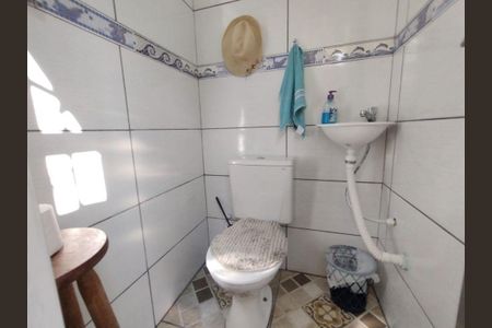 4_photo/94ce1c32a9.bf6b4b601a5c4813-ATLAS-252e1cfe-1aa5-4753-ae4d-3f59bb1178ec.jpg de casa à venda com 2 quartos, 57m² em Guilhermina, Praia Grande