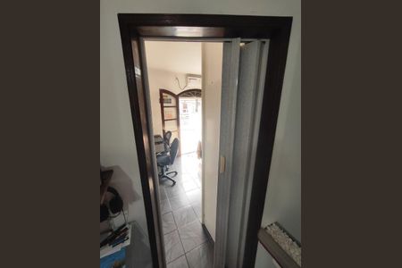 42_photo/94ce1c32ab.70fed3faa30d4614-ATLAS-3d25ead8-d270-42eb-8fcc-d0f9b0a3961e.jpg de casa à venda com 2 quartos, 86m² em Guilhermina, Praia Grande