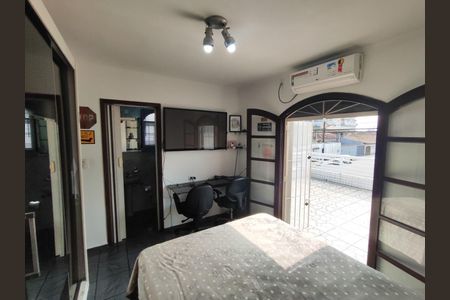 44_photo/94ce1c32ab.70fed3faa30d4614-ATLAS-8dceb7d1-5b6d-41de-9bfe-3d9ee434ba7a.jpg de casa à venda com 2 quartos, 86m² em Guilhermina, Praia Grande