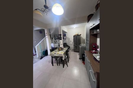 2_photo/94ce1c32d9.c4a86b3c211625c7-ATLAS-1e43f746-1012-4e06-8258-19d622829922.jpg de casa à venda com 5 quartos, 173m² em Guilhermina, Praia Grande