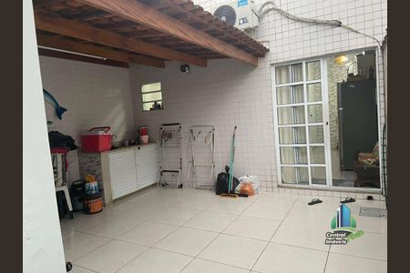 22_photo/94ce1c32e3.f219a6c507a36e5d-ATLAS-98187464-45cf-4a7a-ba63-29c1bea42b82.jpg de casa à venda com 2 quartos, 140m² em Guilhermina, Praia Grande
