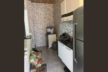 8_photo/94ce1c32e5.2d3ac289e0c8b5b7-ATLAS-0b99cdf5-284a-4cd2-a65e-627600a97545.jpg de casa à venda com 3 quartos, 170m² em Guilhermina, Praia Grande