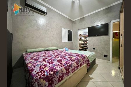 4_photo/94ce1c32f7.777899b2c09bdc5f-ATLAS-311a4b0b-0ae8-424a-a662-1d6de0000074.jpg de casa à venda com 3 quartos, 144m² em Guilhermina, Praia Grande