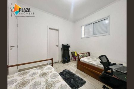 19_photo/94ce1c3305.40d9156f2e18fdd4-ATLAS-edd64ea0-4386-4aab-88ff-a68a07c50ef1.jpg de casa à venda com 3 quartos, 157m² em Guilhermina, Praia Grande