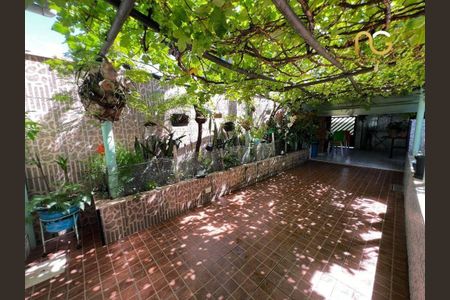 33_photo/94ce1c3323.4534fda87e61c028-ATLAS-20b9bdcf-18ec-4182-afdd-5969bf624b4b.jpg de casa à venda com 3 quartos, 200m² em Guilhermina, Praia Grande