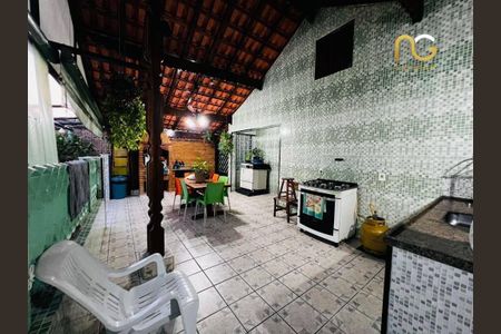 3_photo/94ce1c3323.4534fda87e61c028-ATLAS-9a2ab731-7fce-4601-85a1-633c3f50ddb9.jpg de casa à venda com 3 quartos, 200m² em Guilhermina, Praia Grande