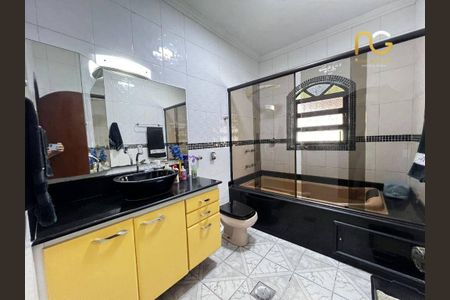 13_photo/94ce1c3323.4534fda87e61c028-ATLAS-c7f2152e-fe3e-4244-91b2-daf2e1a0e6c7.jpg de casa à venda com 3 quartos, 200m² em Guilhermina, Praia Grande