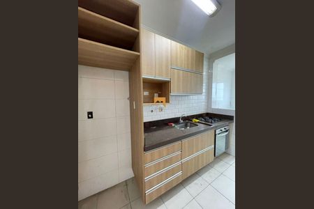 12_photo/94ce1c333f.907e805d31c3456a-ATLAS-b549072e-a231-4d9e-9cb7-7711041c1fcf.jpg de apartamento para alugar com 2 quartos, 63m² em Guilhermina, Praia Grande