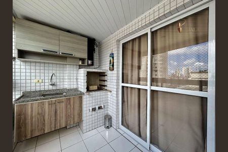 10_photo/94ce1c3351.20e9aecf4604e4ec-ATLAS-4f3a1ec0-8b5d-4beb-8f11-9f50d32f6eea.jpg de apartamento à venda com 2 quartos, 75m² em Guilhermina, Praia Grande