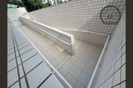 25_photo/94ce1c34a3.98890f37cdb9b78b-ATLAS-cd3d7b2b-1eb6-45bf-a32a-0f234f315c78.jpg de apartamento à venda com 2 quartos, 65m² em Guilhermina, Praia Grande