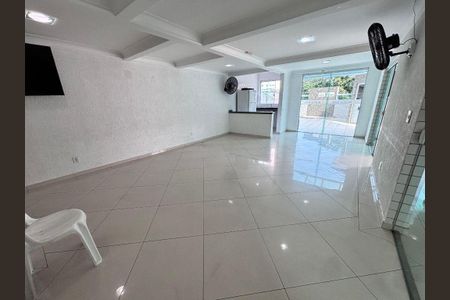 10_photo/94ce1c34a3.b60f5a7682bed42c-ATLAS-452a4368-bd7e-4c28-b6c0-e7ece9c6d5ae.jpg de apartamento à venda com 2 quartos, 60m² em Guilhermina, Praia Grande