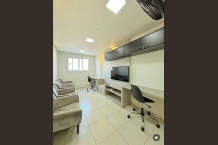 16_photo/94ce1c34b7.4f11f7c3d1f84725-ATLAS-abe0cd48-8a08-4d92-88ed-2289fa8f30d8.jpg de apartamento à venda com 1 quarto, 48m² em Guilhermina, Praia Grande