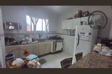 8_photo/94ce1c34bf.dda3a78fb47de289-ATLAS-d6aa27ae-35b8-40c4-afe8-dc7b30cd2f0a.jpg de casa à venda com 2 quartos, 111m² em Guilhermina, Praia Grande
