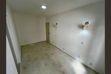 9_photo/94ce1c34f1.2db8cff7d3d7f381-ATLAS-34eb6faa-9dec-498d-8167-c23faa7d3185.jpg de apartamento à venda com 2 quartos, 75m² em Guilhermina, Praia Grande