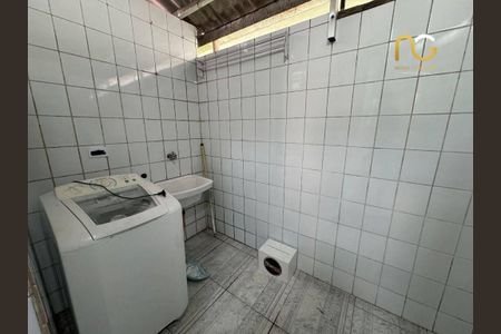 8_photo/94ce1c3543.561dcad3d0cedf12-ATLAS-b5cbae3b-bba7-4b41-9c1f-bf5864ec8bd5.jpg de casa à venda com 2 quartos, 62m² em Guilhermina, Praia Grande