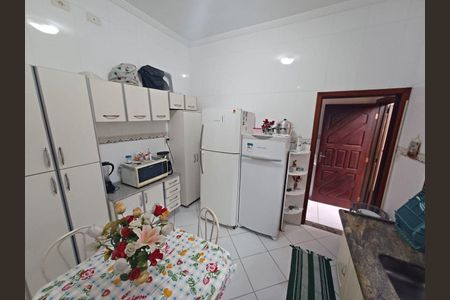 34_photo/94ce1c3561.b37fb779aadef412-ATLAS-7273a698-8bf3-4ea1-a727-6836df34dae9.jpg de casa à venda com 2 quartos, 160m² em Guilhermina, Praia Grande