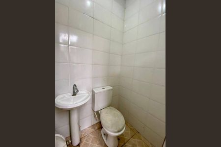 7_photo/94ce1c356b.92bd7eb76981e119-ATLAS-da351f84-d41a-42e1-b97d-191a81866c17.jpg de casa à venda com 2 quartos, 88m² em Guilhermina, Praia Grande