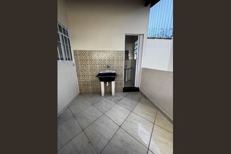 11_photo/94ce1c35b5.bd95fcb46c94ff0b-ATLAS-bc7f67f0-c8f1-46a8-9f31-cbec40a884e2.jpg de casa à venda com 2 quartos, 95m² em Guilhermina, Praia Grande